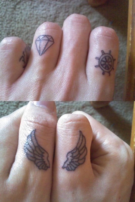 Attractive Finger Tattoos