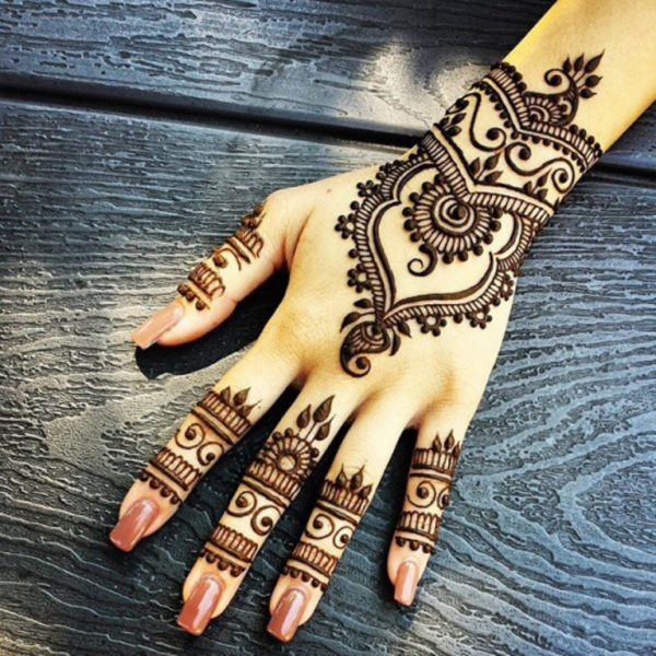 Beautiful Henna Tattoo Design