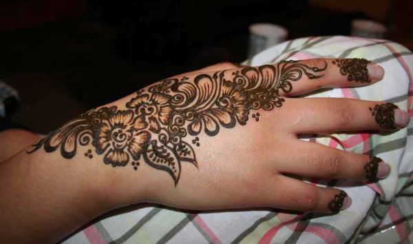 Beautiful  Henna Flower Tattoo