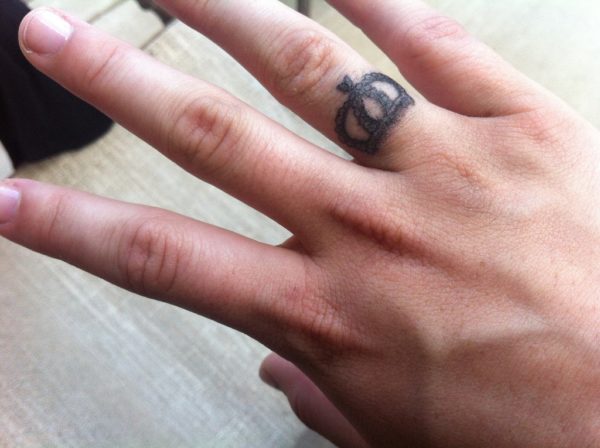 Crown Tattoo On Finger