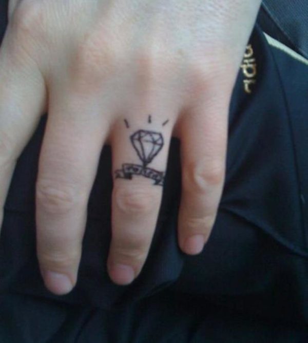 Diamond Tattoo Design On Finger