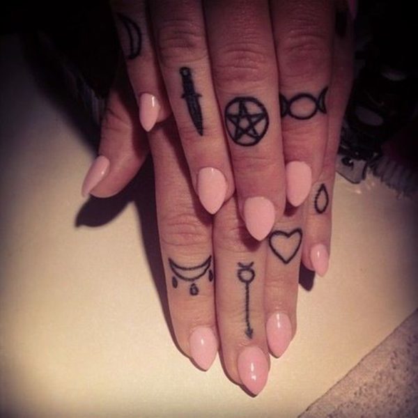 Elegant Finger Tattoo