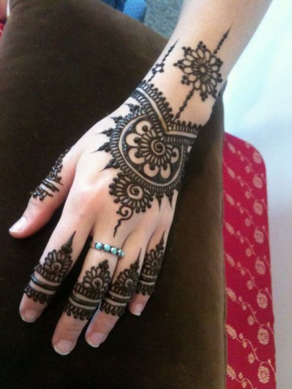 Fantastic Henna Flower Tattoo