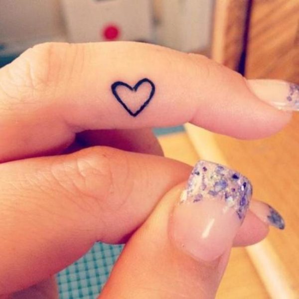 Heart Tattoo Design On Fingers