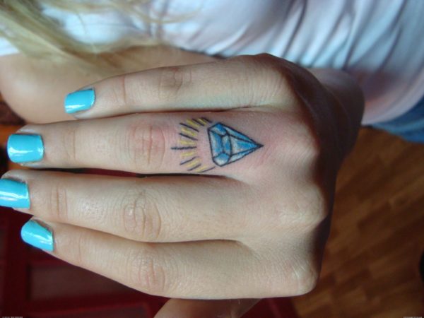 Nice Diamond Tattoo Design