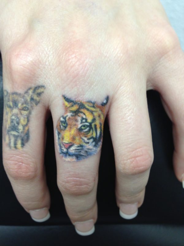 Nice Tiger Tattoo On Finger