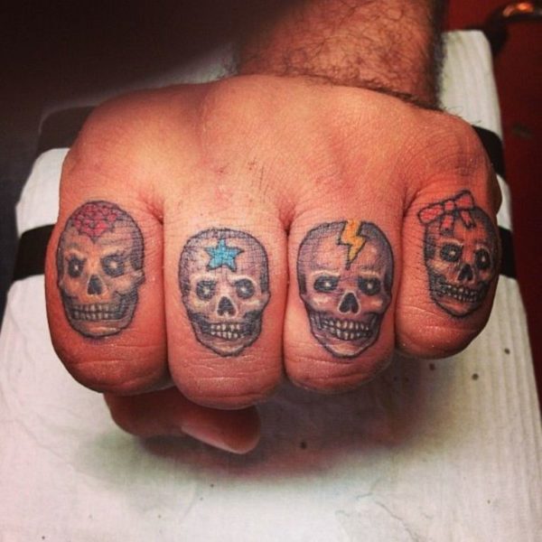 Skull Tattoos on Fingers 