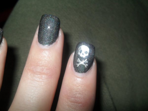 Skull Tattoo On Nail