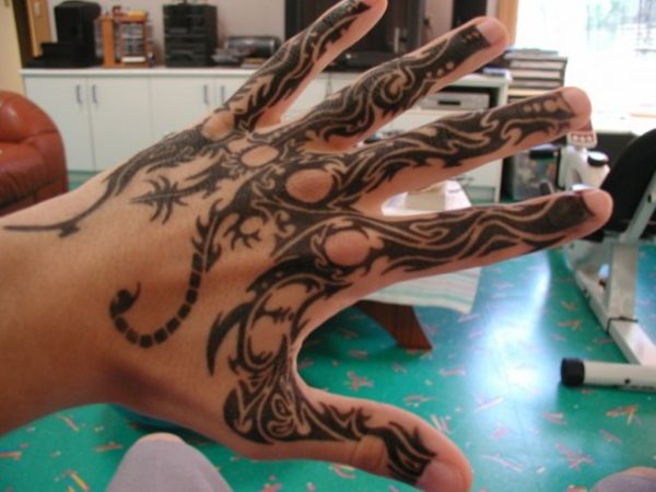 Stylish Tribal Tattoo