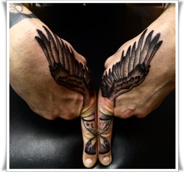 Wings Tattoo Design On Finger