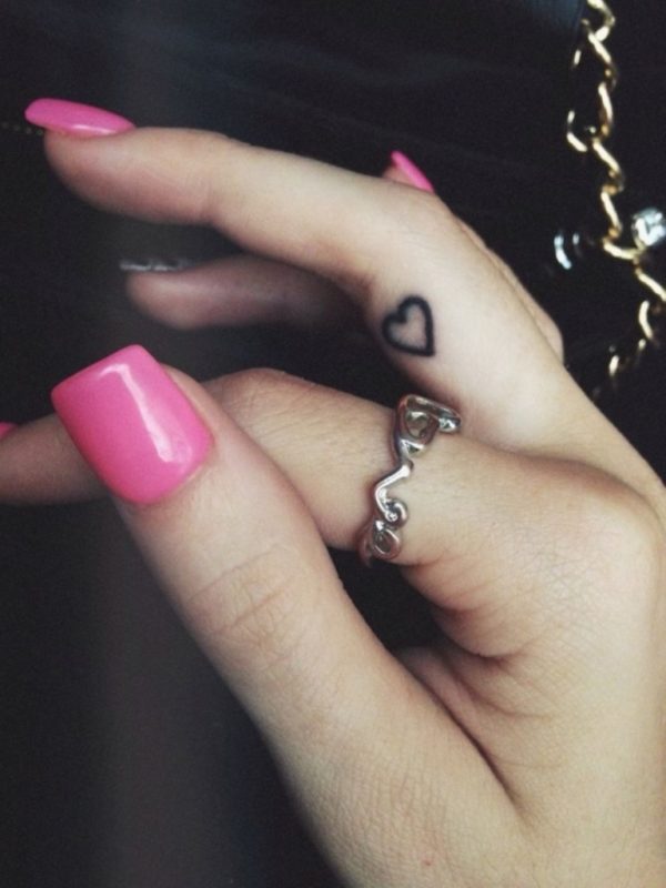 Wonderful Finger Tattoo