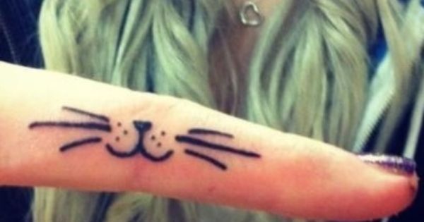 Amazing Cat Tattoo On Finger
