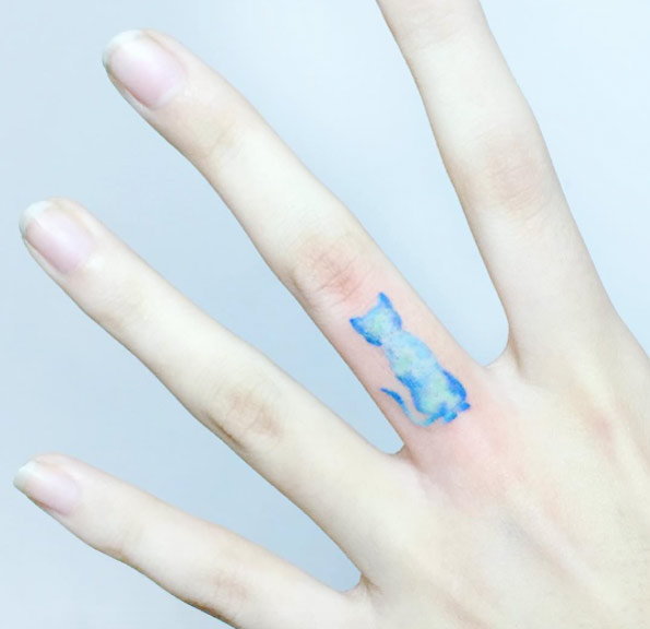 Blue Cat Tattoo On Finger
