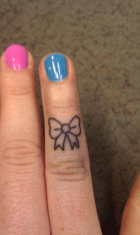 Bow Finger Tattoo