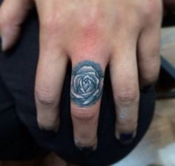 Cool Rose Tattoo On Finger