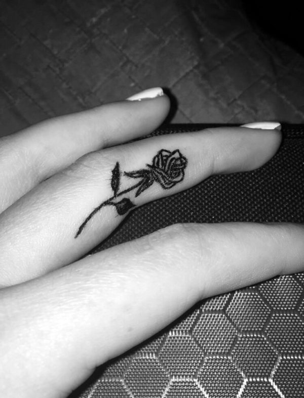Rose Tattoo On Finger